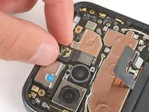 Google Pixel 9a Frontkamera einbauen (Logic Board)