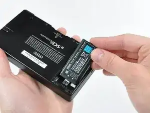 Nintendo DSi Akku tauschen