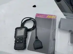 Deleting the engine incident warning with Creader OBDII Scanner 3001 - Chevrolet AVEO 2002-2011