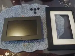 Pandigital  PAN7001W01T 7-Inch Digital Photo Frame Teardown Report