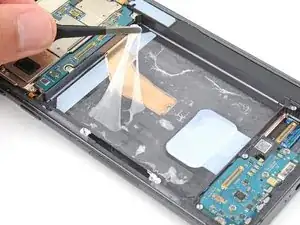 Wie man einen neuen Akku in ein Galaxy S22 Ultra einbaut