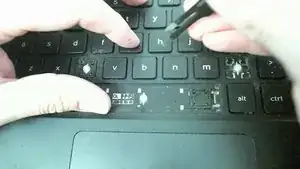 While using <a href="../../home/external_content?url=/de-de/products/tweezers" class="product-link">tweezers</a>, remove just the actually key (top layer only) . You want to try and remove the key  without also removing the plastic bracket that sits right underneath the key.