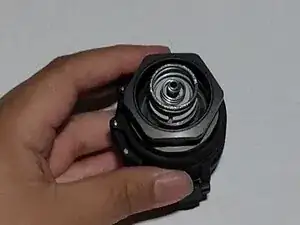 KpMKluuFYZU5AooZ
