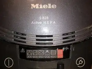 Miele S828 Staubsauger Übertemperatur-Warnung reparieren