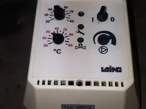 Transformator 230V AC auf 3 x 9V AC