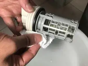 Samsung DC68 Waschmaschinen-Flusensieb reinigen