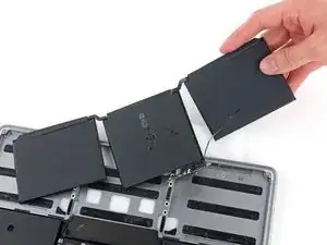 MacBook Pro 13" 2022 (M2) Akku tauschen