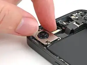 iPhone 16e Rückkameraeinheit einbauen