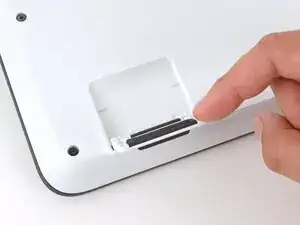 WEaxlPpp4LJyFcDy