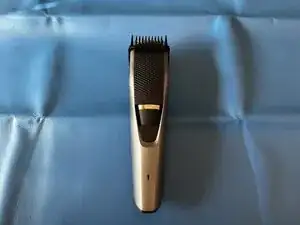 Philips Bartschneider Series 3000 (BT 3216) Gehäuse öffnen