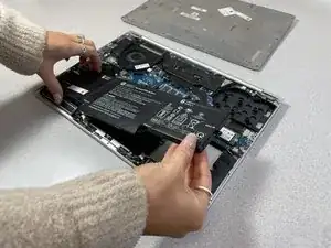 HP Elitebook 1040 G4 Akkutausch