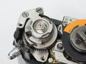 Pentax Spotmatic Aufzugsmechanik entfernen