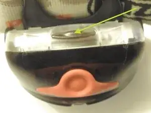 Öffnen und Reparieren einer Petzl Tikka Plus vier LED Stirnlampe