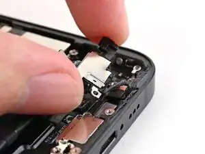 iPhone 16e Mikrofon entfernen