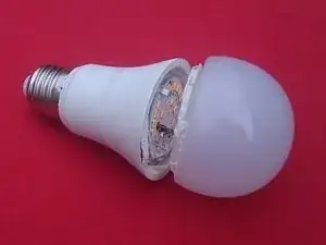LED Birne Lampe 230V E27 defekt reparieren
