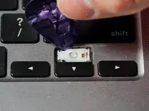 ghCKyvTluKsMAade