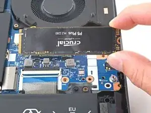 Rechte SSD tauschen