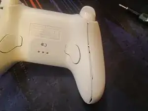 Demontage-Anleitung zum 8BitDo Ultimate Bluetooth Controller