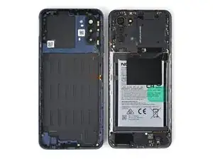 Nokia G310 5G Entfernung der Rückabdeckung