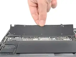 Abdeckung des Logic Boards