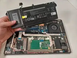 Dell Latitude 7420 Akku austauschen