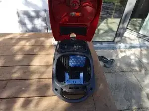 Miele C1 öffnen
