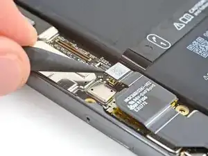 Pixel 8 Pro Akku abtrennen