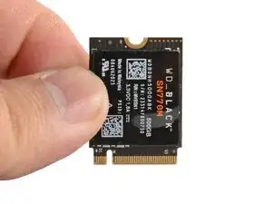 Austausch der SSD beim Framework Laptop 12