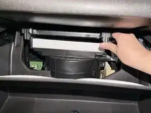 2020-2026 Hyundai Santa Fe Cabin Air Filter Replacement