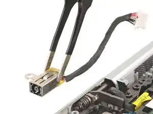Netzanschluss (Ladebuchse)