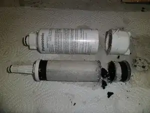 PANASONIC NR B 53 V1 Kühlschrank Wasserfilter mit Schlauch nach außen