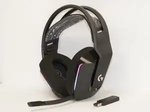 Logitech G733