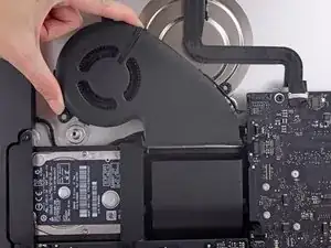 iMac Intel 21.5" EMC 2805 Fan Replacement