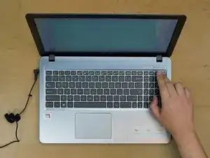 ASUS  X540BA-BB61-CB Screen Replacement