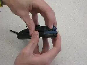 Disassembling Ericsson CF 388 Battery