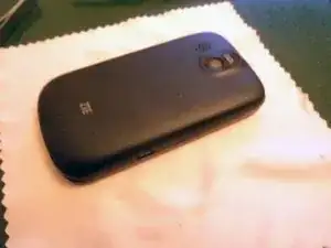 Disassembling ZTE Racer II Phone