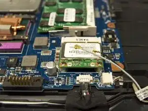 Sony Vaio VGN-NW240F (PCG-7184L) Network Card Replacement