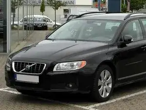 2008-2014 Volvo V70 (third generation, pre-facelift)