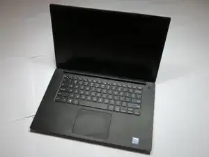 Dell XPS 15 9560