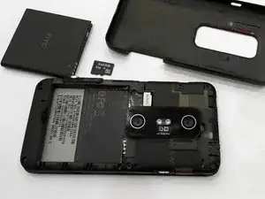 HTC Evo 3D Teardown