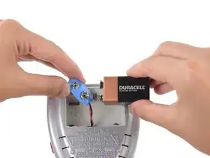 Timex T132 "iMac" Alarm Clock Battery Replacement