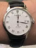 Eine Tissot-Armbanduhr aus der Stadt Le Locle im Kanton Neuenburg