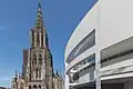 Das Münster und rechts im Bild ein Teil des Stadthauses