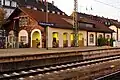 Die Abkürzung "Hbf" bedeutet Hauptbahnhof.