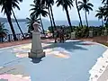 Das Äquatordenkmal auf Ilhéu das Rolas. Die Insel gehört zu São Tomé und Príncipe.