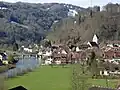 Saint Ursanne ist ein malerisches Städtchen am Fluss Doubs.