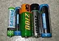 Wiederaufladbare Batterien von verschiedenen Marken