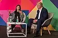 Mai Thi Nguyen-Kim ist eine Journalistin, die Wissenschaft präsentiert. Das macht sie auch im Internet, auf YouTube.
