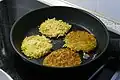 Rösti in der Pfanne