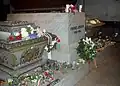 Das Grab von Elisabeth liegt heute in Wien links von dem ihres Ehemanns Franz Joseph.